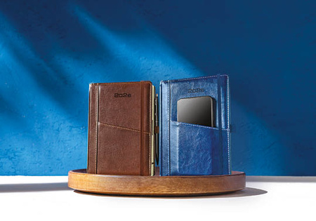 Kalendarz A5 Dzienny PRAKTYCZNY - registry drukowane | J-KP 140