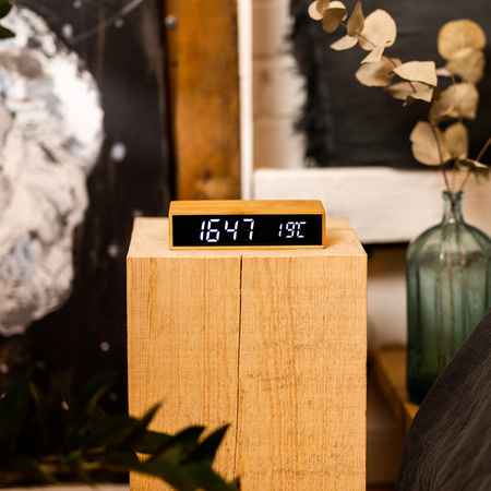 Ładowarka indukcyjna z zegarem i termometrem Conti | RD-R22115.13