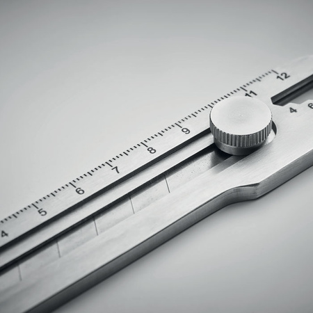 Wysuwany nóż wielofunkcyjny KNIFEPLUS | MO-MO6970-16