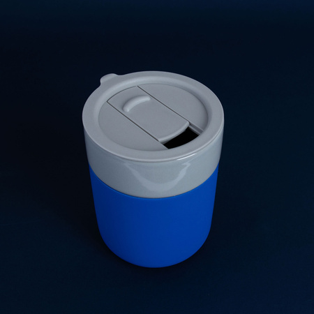 Kubek ceramiczny TEONA z plastikową pokrywką, biały - 320 ml | PR-6146.01
