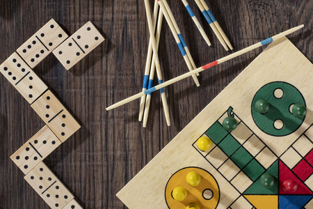 Zestaw gier 4 w 1 CATRO | BC-20097