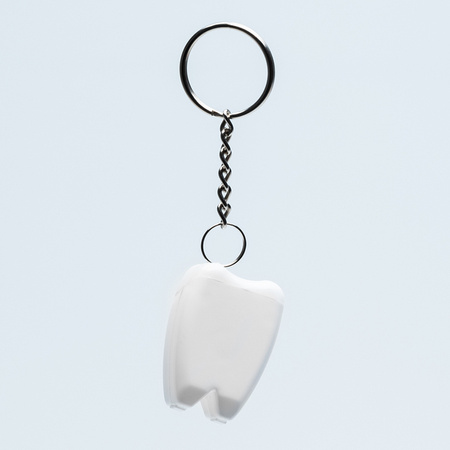 Brelok Toothy z nicią dentystyczną | R17731.06