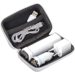 Zestaw podróżny power bank 2200 mAh i wtyczki EXETER 008106