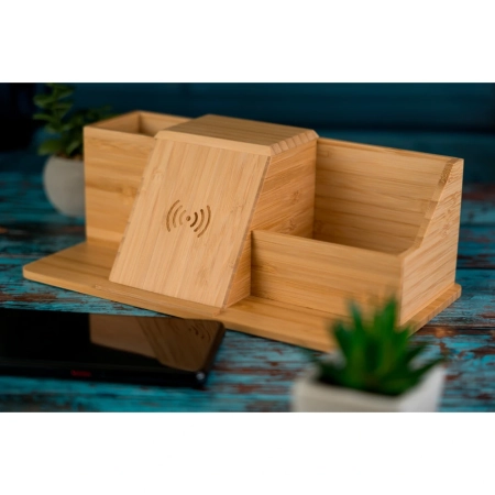 Organizer na biurko z ładowarką indukcyjną LUBLIN | EG-359513