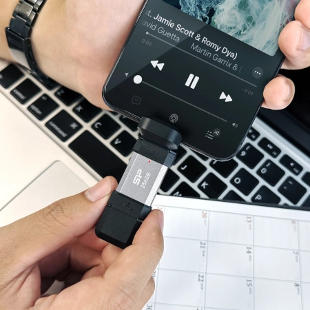 Pendrive Mobile C51, 64GB 3.2 Silicon Power | EG-EG834203 64GB