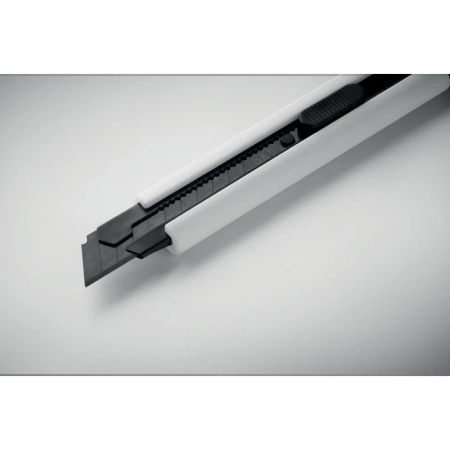 Duży chowany nóż BLADE + | MO-MO2769-06
