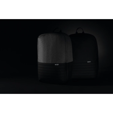 Plecak chroniący przed kieszonkowcami Swiss Peak AWARE™ RPET | VA-P763.131