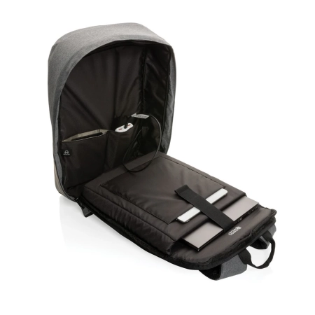 Plecak chroniący przed kieszonkowcami Swiss Peak AWARE™ RPET | VA-P763.132