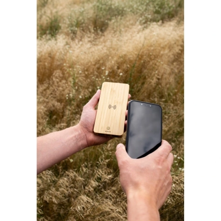 Bambusowy bezprzewodowy power bank 8000 mAh B'RIGHT, ładowarka bezprzewodowa 15W Benson | VA-V0053-17