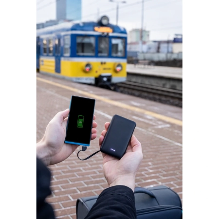 Power bank 5000 mAh ze zintegrowanymi kablami, adapter w komplecie Presley | VA-V0905-03
